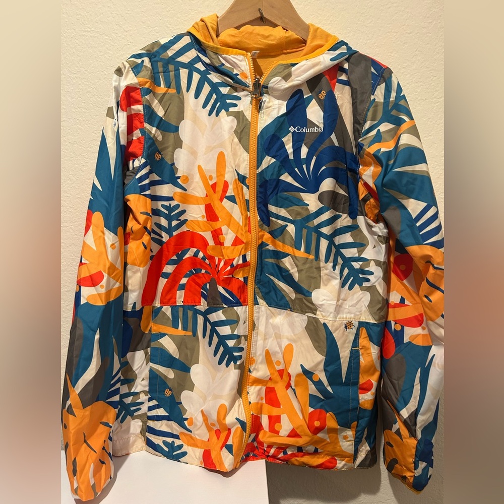 Columbia Reversible Jacket in Bright Orange. NWOT